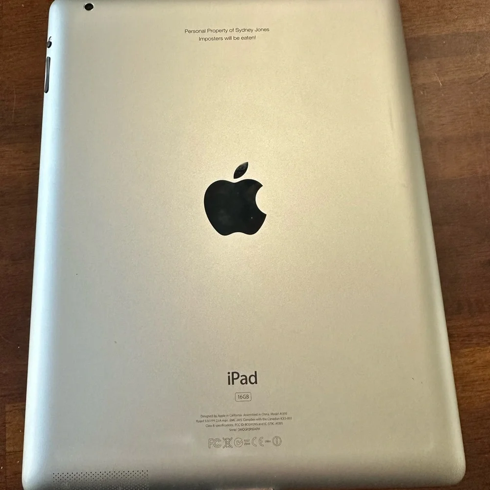 Apple iPad 2nd Generation  Model A1395 PARTS ONLY